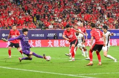 玉昆足球队迎苏穆迪卡换帅，战术革新展望未来