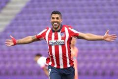 利物浦的夏天：从阿诺德跑路到格伊没来成 签维尔茨伊萨克永失若塔