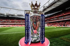 卡拉格质疑！阿莫林帅位或不保，马丁内斯“快乐”赴世预赛？